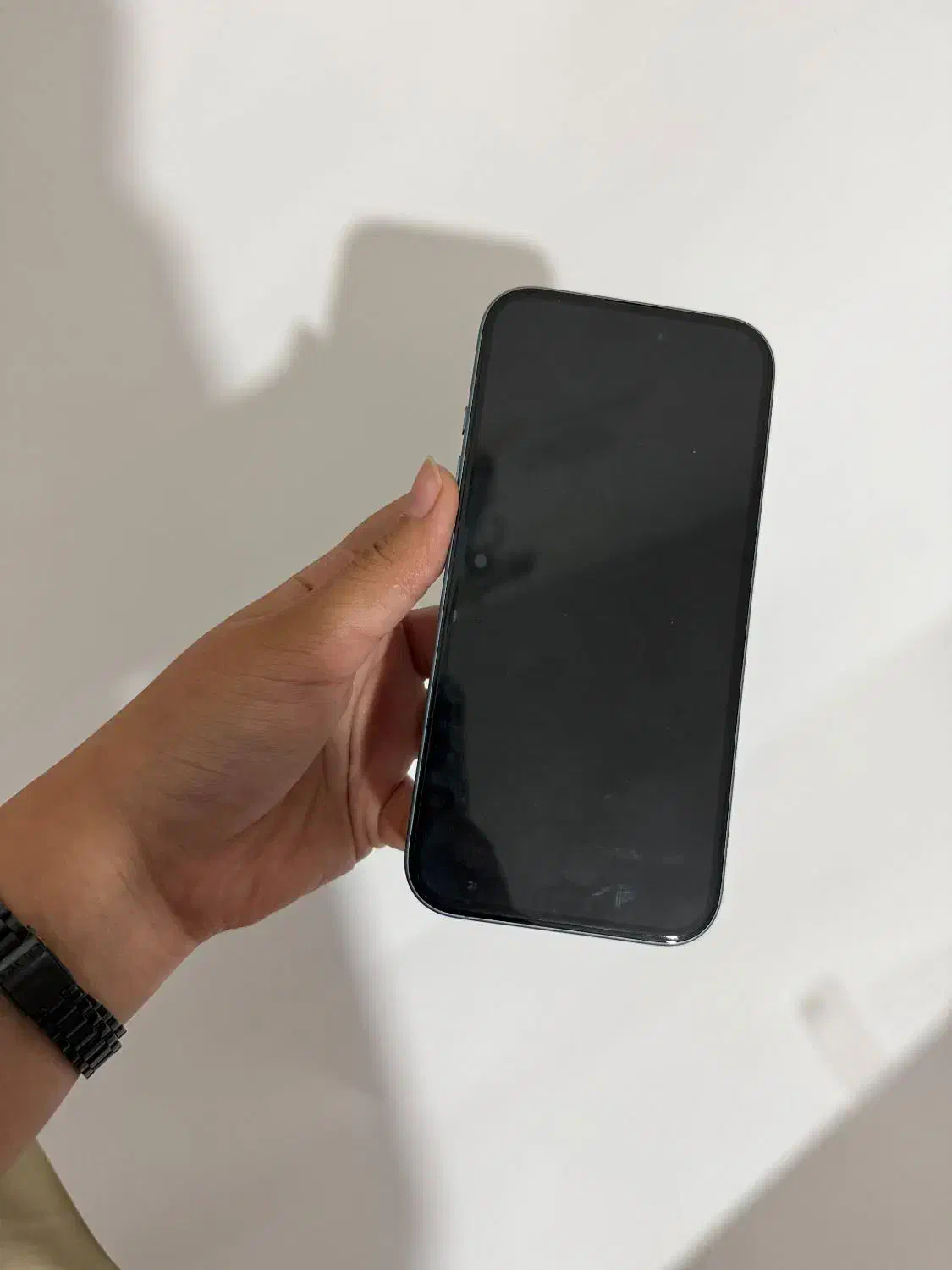 ایفون ۱۶. باطری ۱۰۰|موبایل|نجف‌آباد, معرفت|دیوار