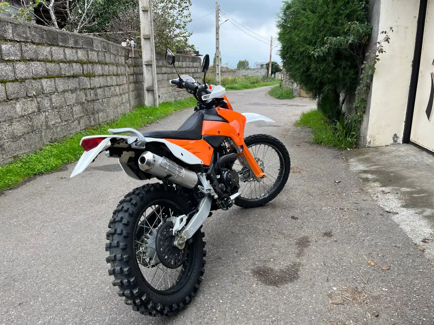 موتور سیکلت|موتورسیکلت|رودسر, |دیوار