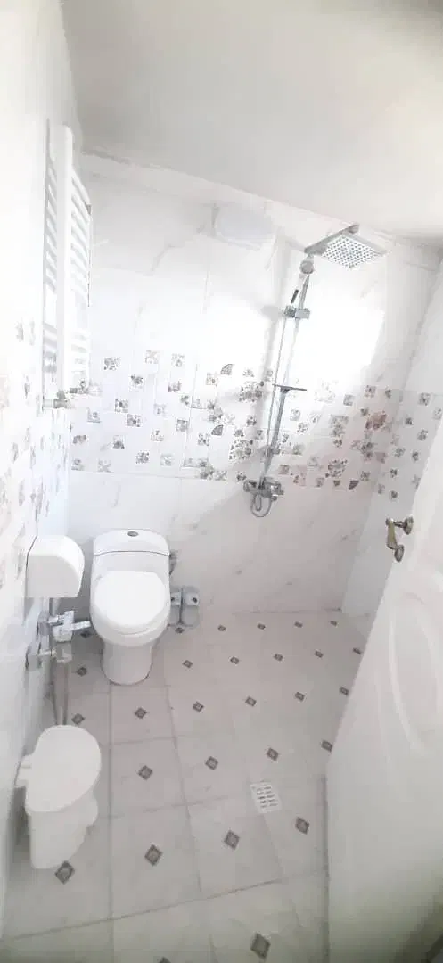 اپارتمان ۱۰۵ متری دوخواب میدان ۸۵ خوش نقشه