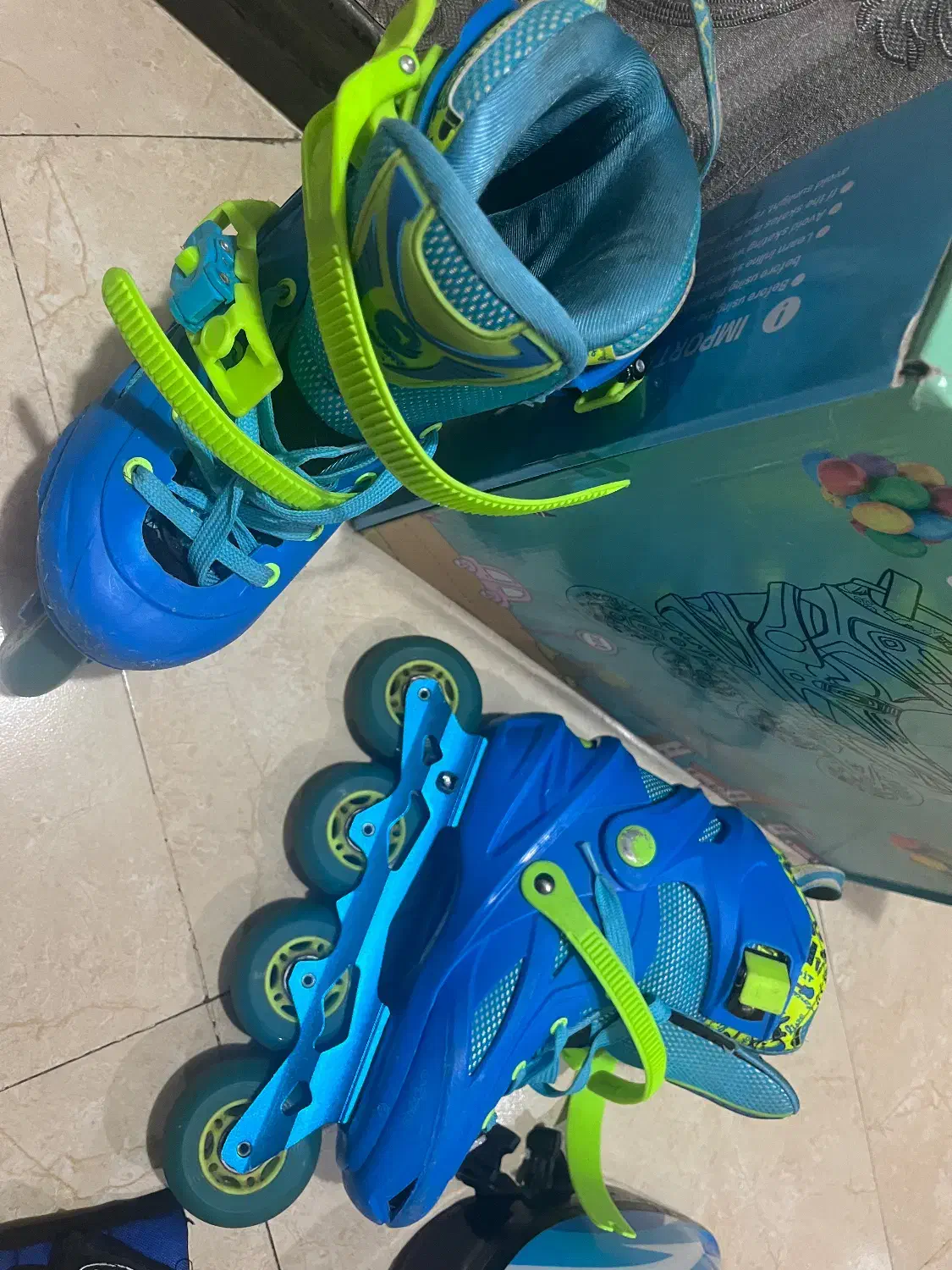 کفش اسکیت در حد آک|دوچرخه، اسکیت، اسکوتر|خرمآباد, |دیوار