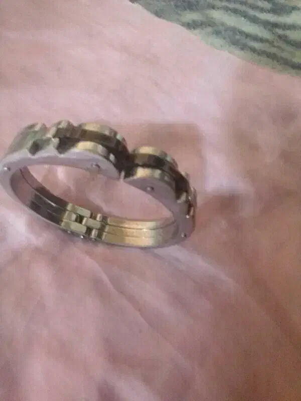 زیور آلات|بدلیجات|هشتگرد, هیو|دیوار