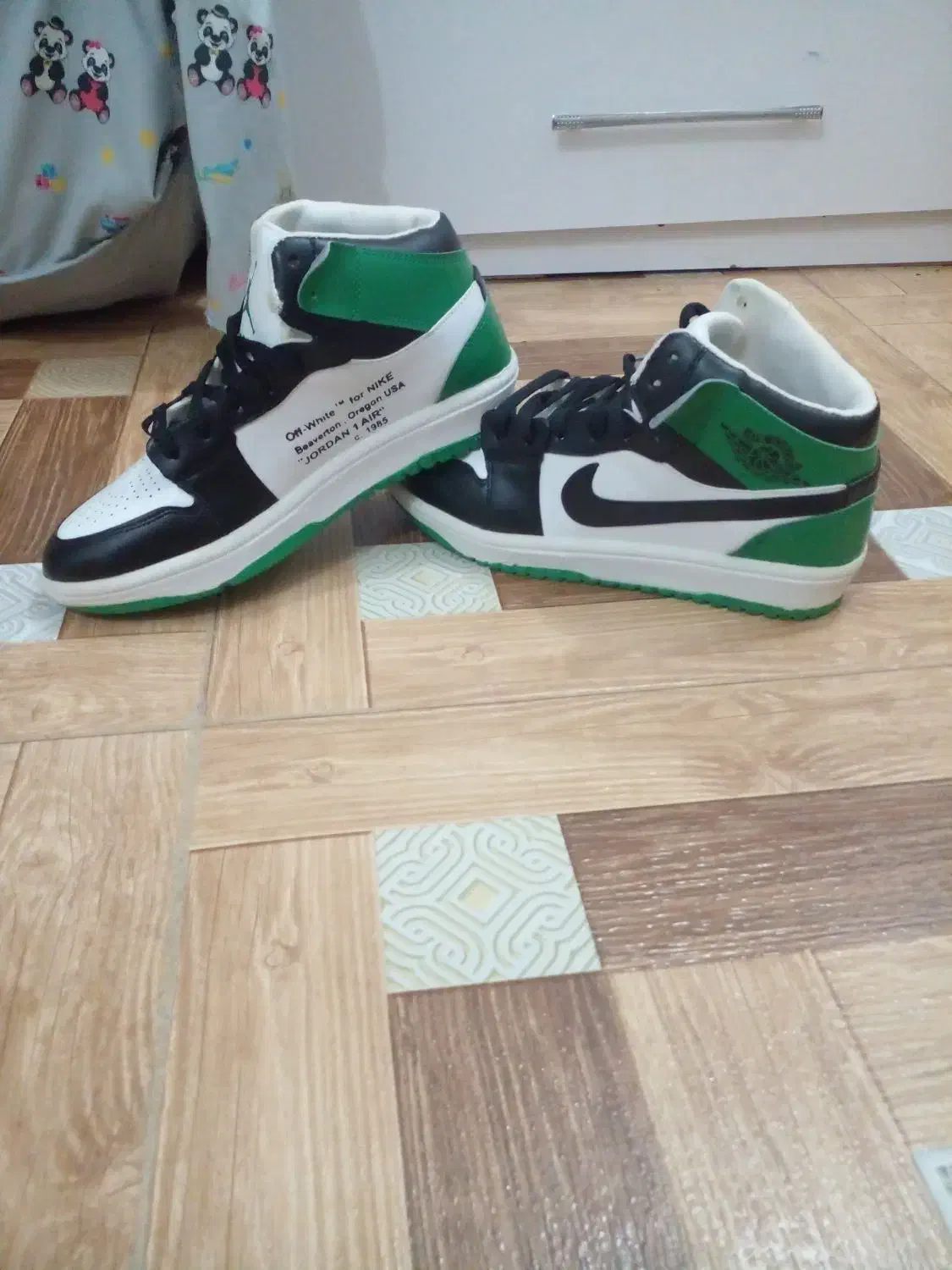 کتونی حراج|کیف، کفش، کمربند|فومن, |دیوار