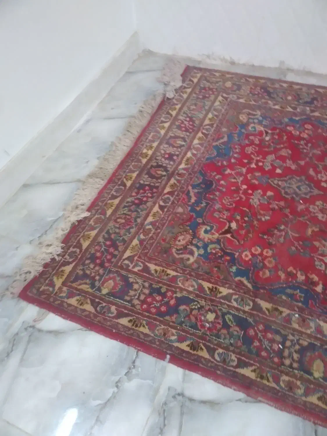 فرش دسبافت|فرش|سبزوار, قصبه غربی|دیوار