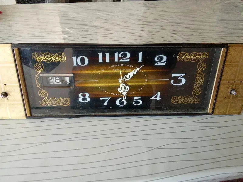 ساعت کوکی قدیمی|کلکسیون اشیاء عتیقه|اهر, |دیوار