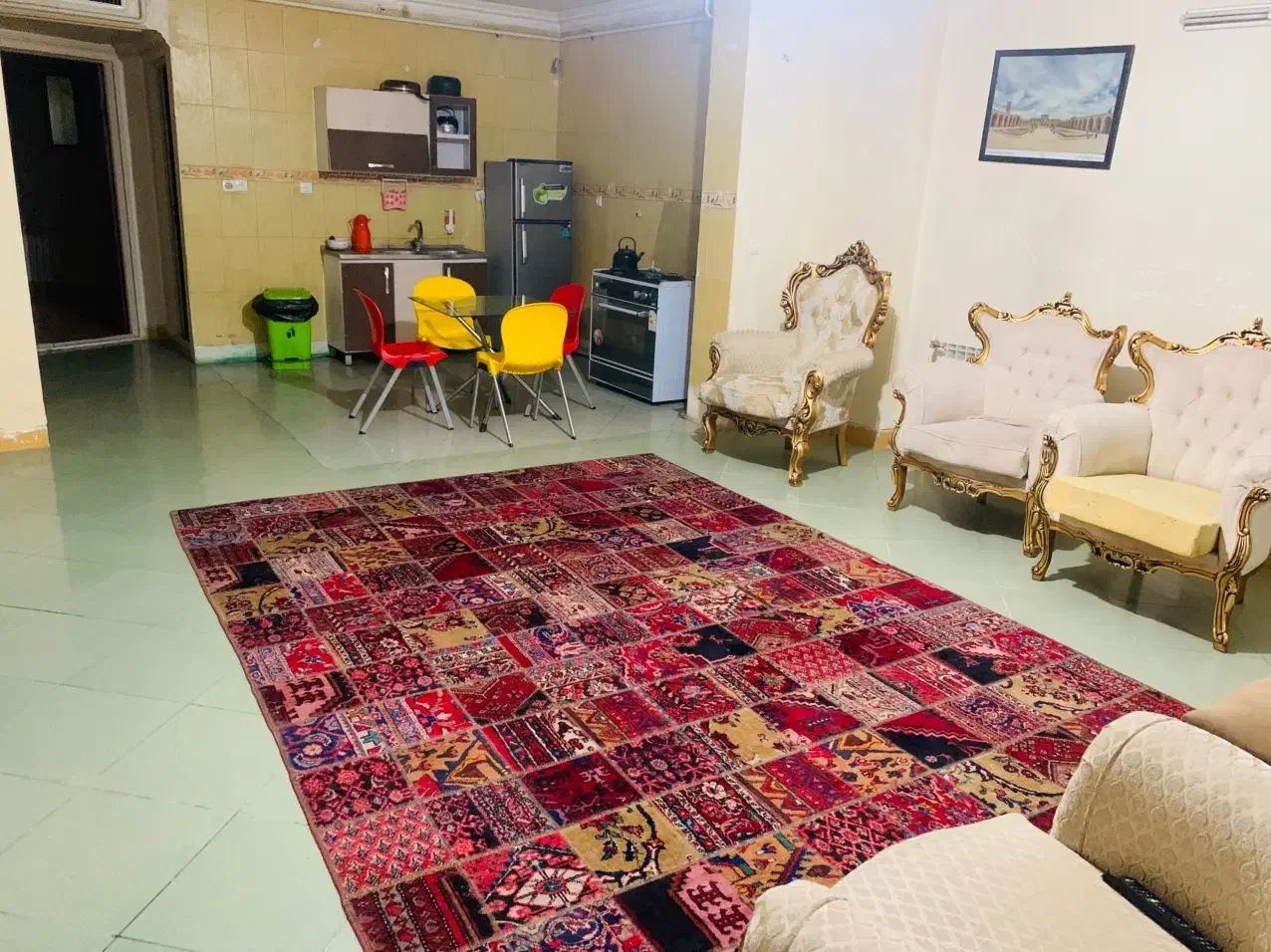 واحد اقامتی روزانه|اجارهٔ کوتاه‌مدت آپارتمان و سوئیت|کرمان, |دیوار