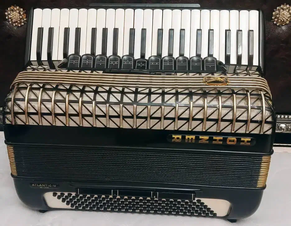 آکاردیون هونر آتلانتیک 120باس 4پلانکا|پیانو، کیبورد، آکاردئون|تهران, گیشا|دیوار