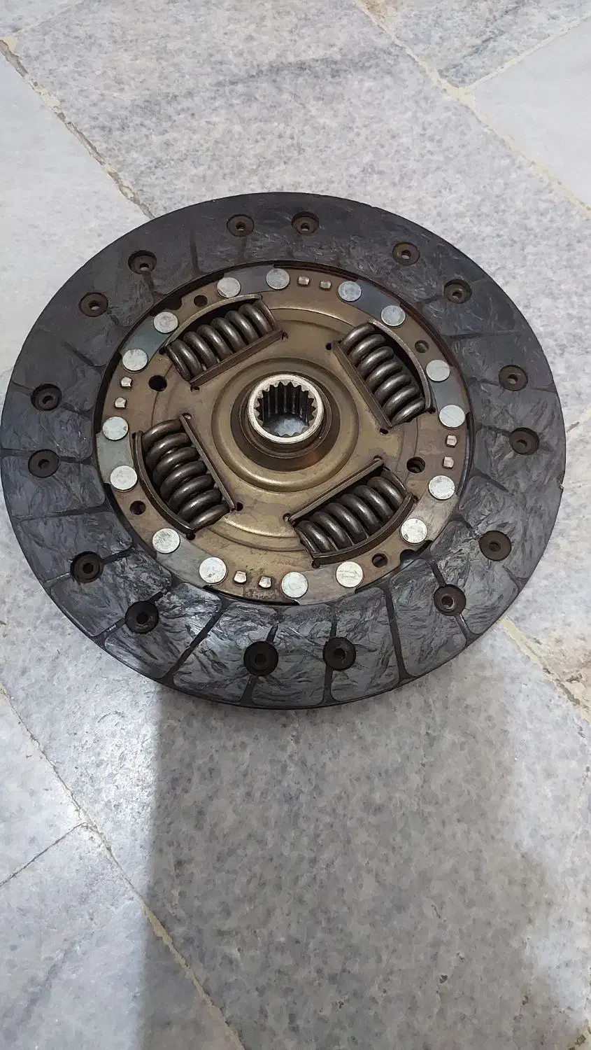 کلاچ پژو،پروانه فن پژو،لامپ،فنر لول عقب تیبا|قطعات یدکی و لوازم جانبی|قزوین, |دیوار