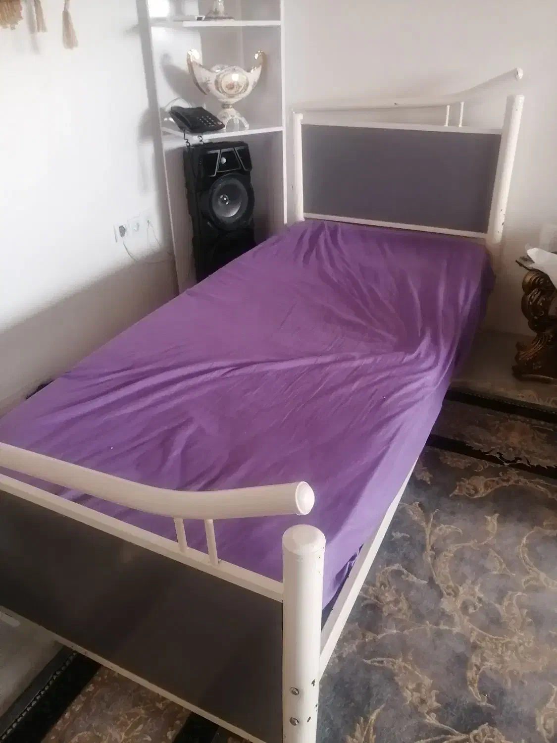 تخت فلزی|تخت و سرویس خواب|زاهدان, |دیوار