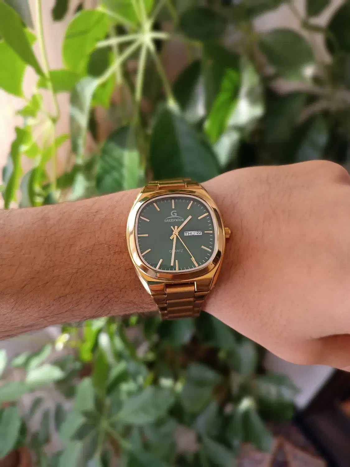 ساعت گرنویچ کوارتز|ساعت|مشگین شهر, |دیوار