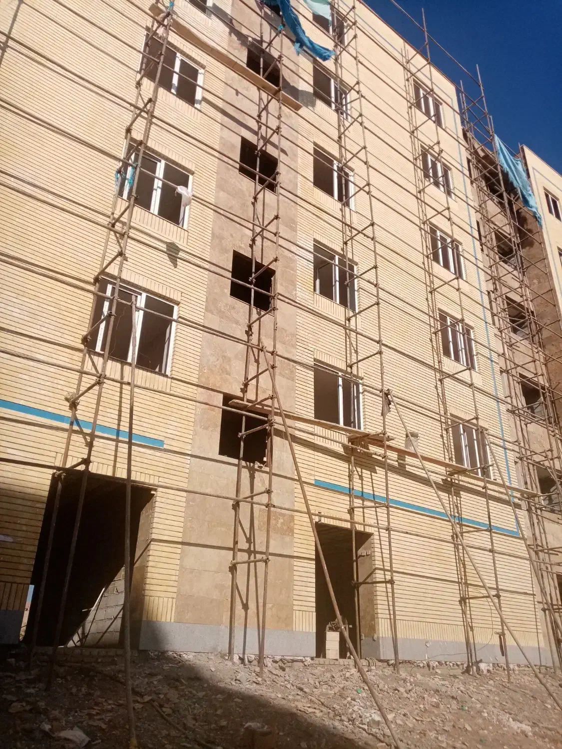 استخدام سفال کار وسنگ کار|استخدام معماری، عمران و ساختمانی|سبزوار, طبرسی (جعفرآباد)|دیوار