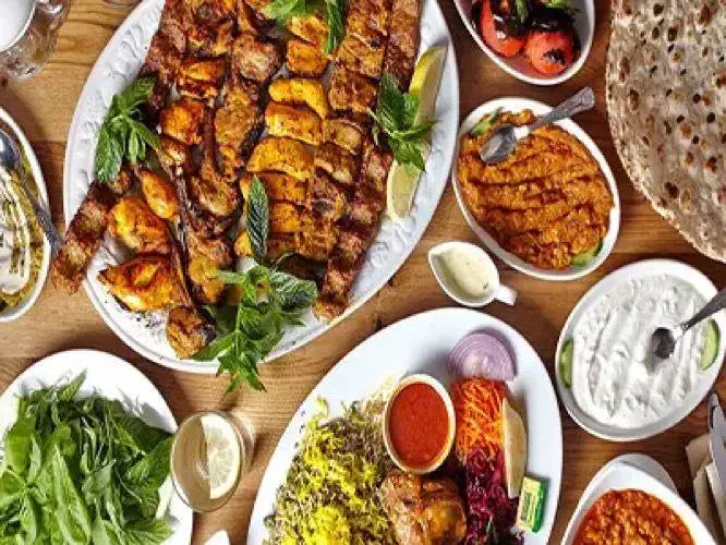 اجاره کافه و رستوران واقع در ابتدای بلوار کشاورز|اجارهٔ مغازه و غرفه|تهران, بلوار کشاورز|دیوار