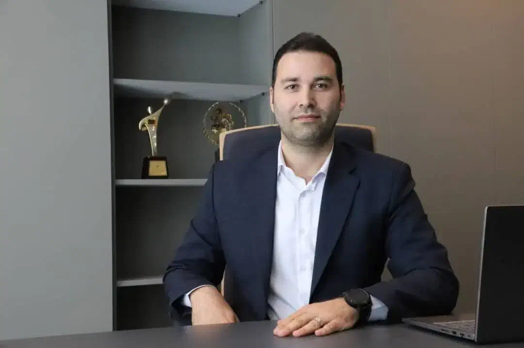 وکیل پایه یک دادگستری (کلاهبرداری) چک (طلاق) ملکی|خدمات مالی، حسابداری، بیمه|تهران, نیروی هوایی (پیروزی)|دیوار