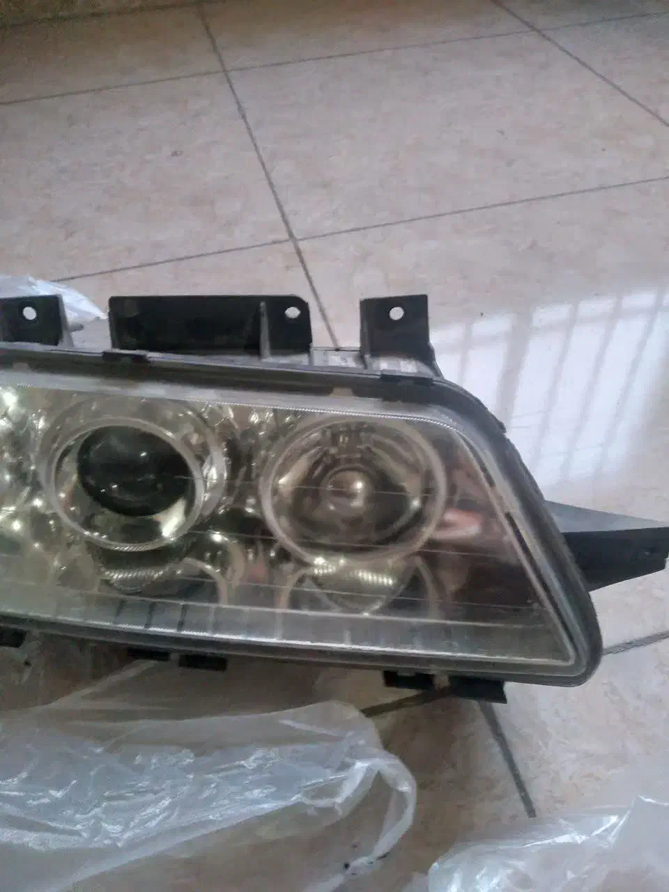 چراغ به ریموت کنترل اوکی شیشه خطر|قطعات یدکی و لوازم جانبی|تالش, هشتپر|دیوار