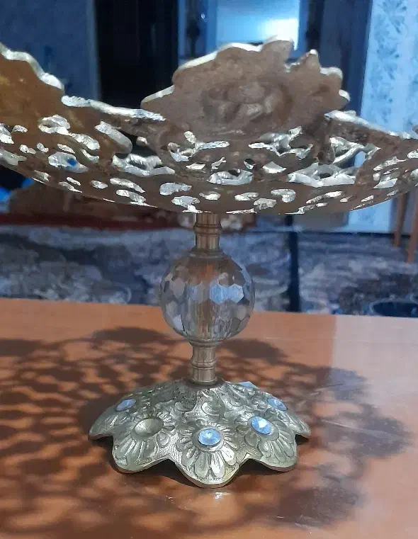 جا میوه و شیرینی برنز|ظروف سرو و پذیرایی|بروجرد, |دیوار