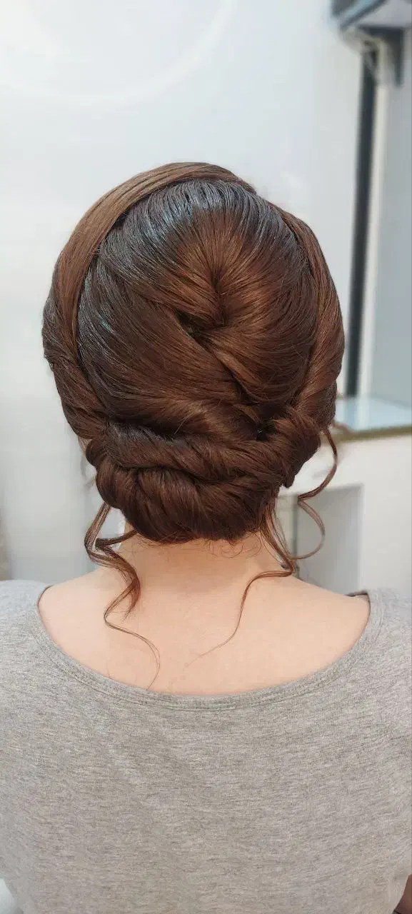 بیست درصد تخفیف برای رنگ و کوتاهی  تا سی آذر|خدمات آرایشگری و زیبایی|پردیس, فاز ۱۱|دیوار