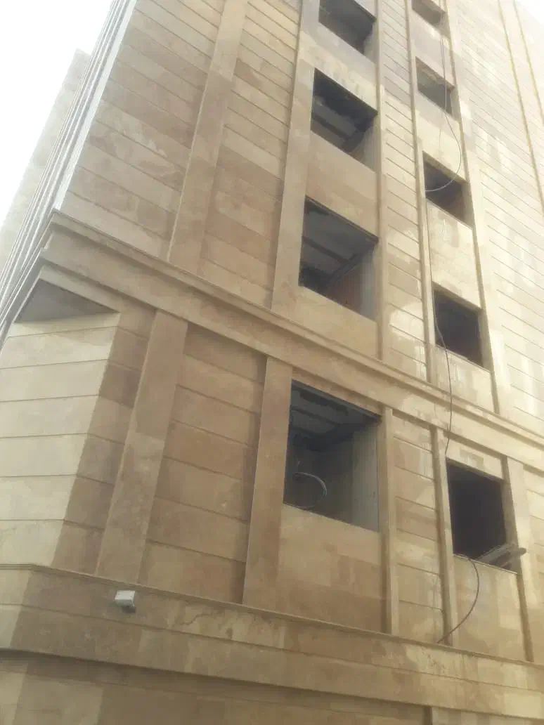 نیاز به دو همکار(کارگر)برای سنگ کار نمای ساختمان|استخدام معماری، عمران و ساختمانی|ایلام, |دیوار