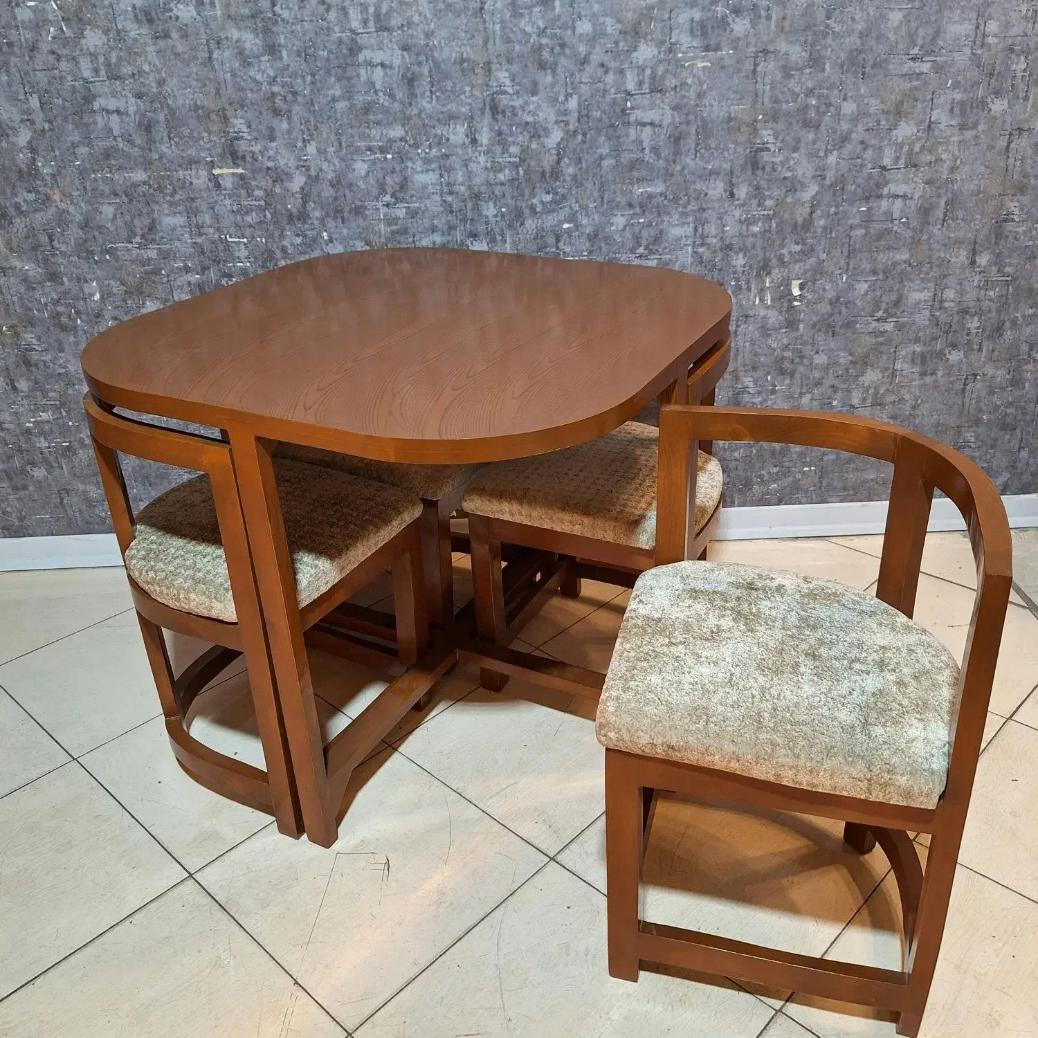 میز ناهارخوری کم جا|میز و صندلی غذاخوری|اسلامشهر, شهرک سعیدیه|دیوار