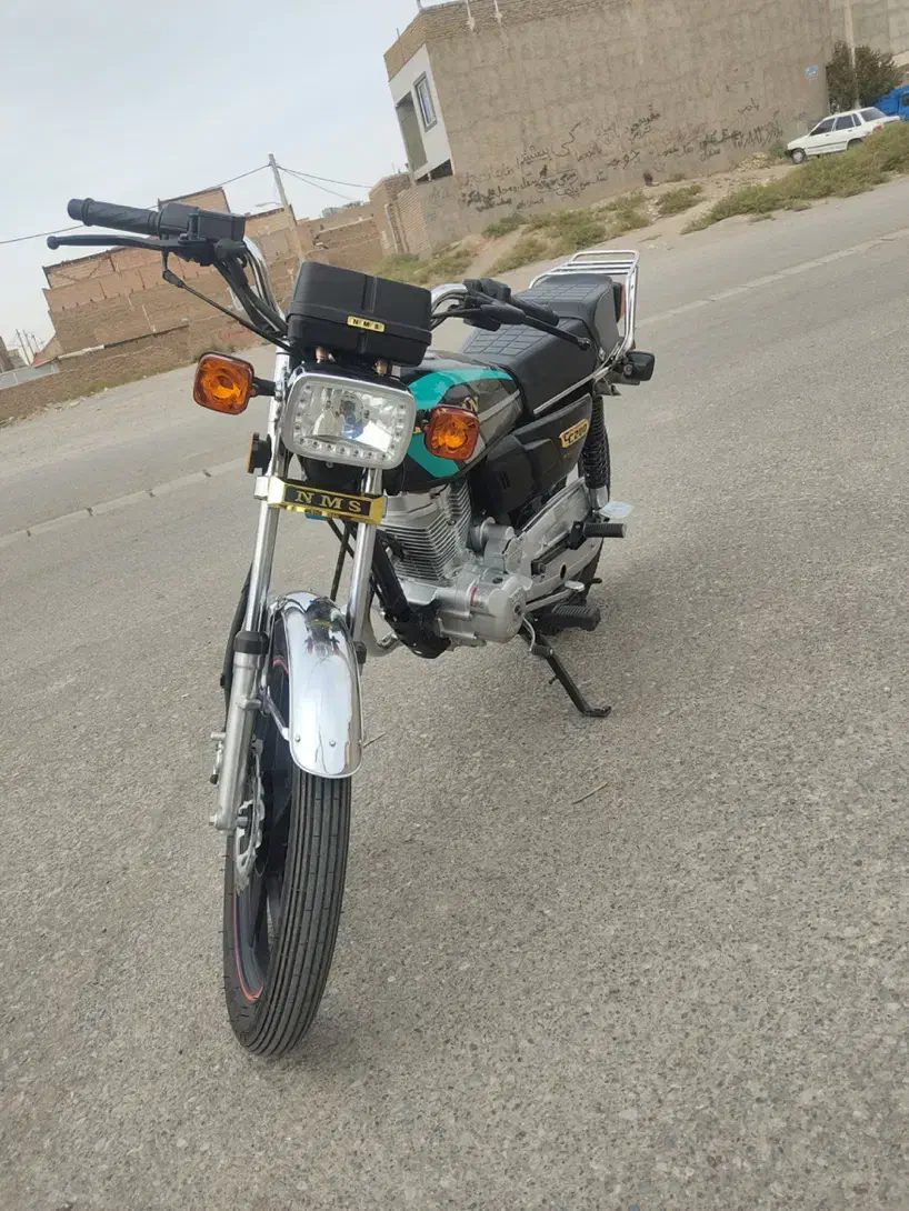 موتور هوندا ۲۰۰|موتورسیکلت|سبزوار, شرق کال میانی|دیوار