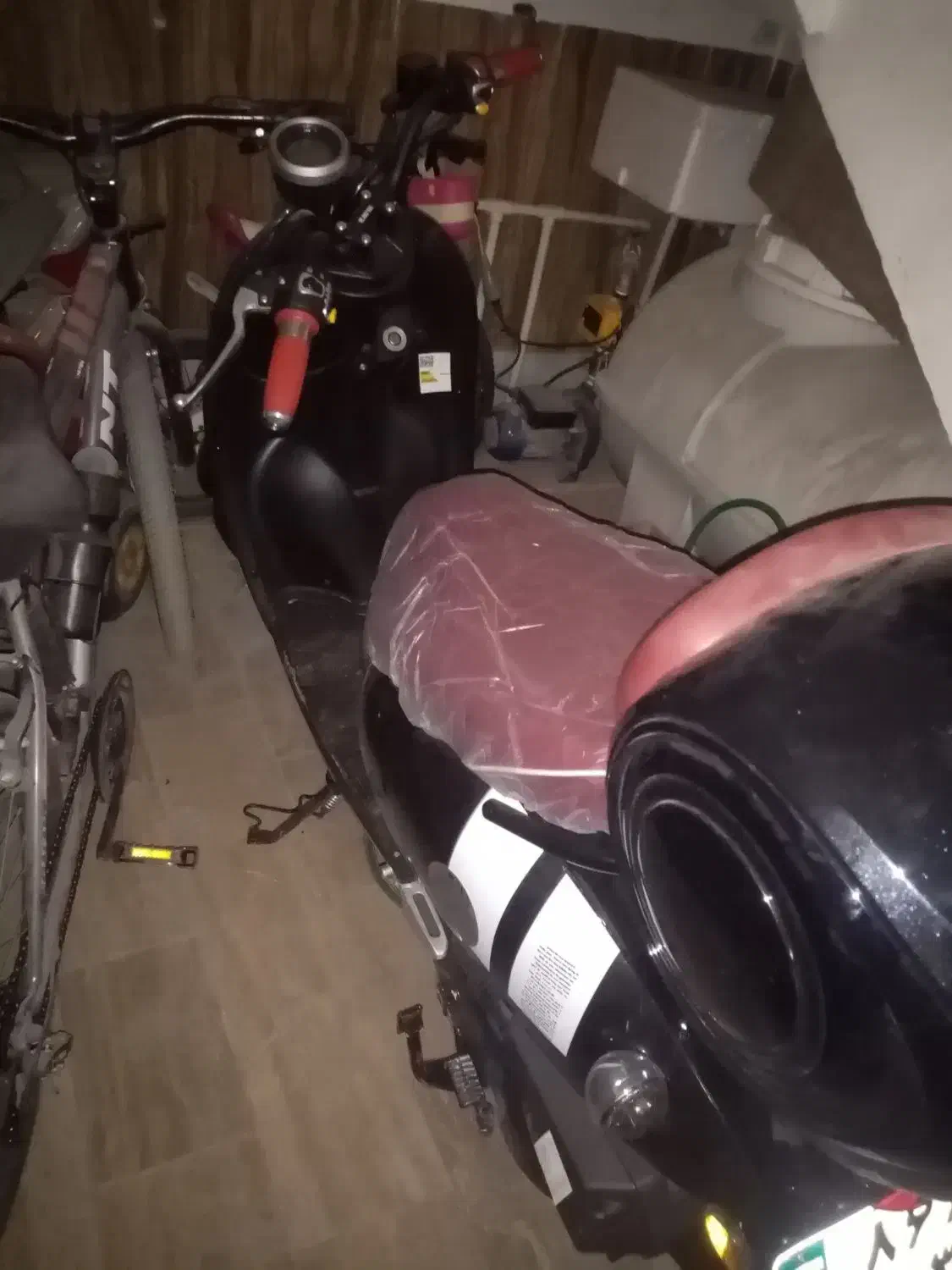 موتور وسپا پاکشتی صفر|موتورسیکلت|اصفهان, پوریای ولی|دیوار