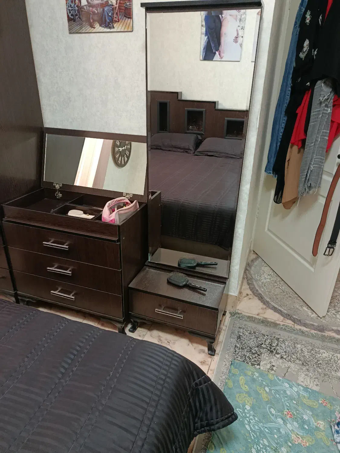 سرویس تخت وکمد بدون تشک ۸۵۰۰۰۰۰|تخت و سرویس خواب|گرمسار, |دیوار