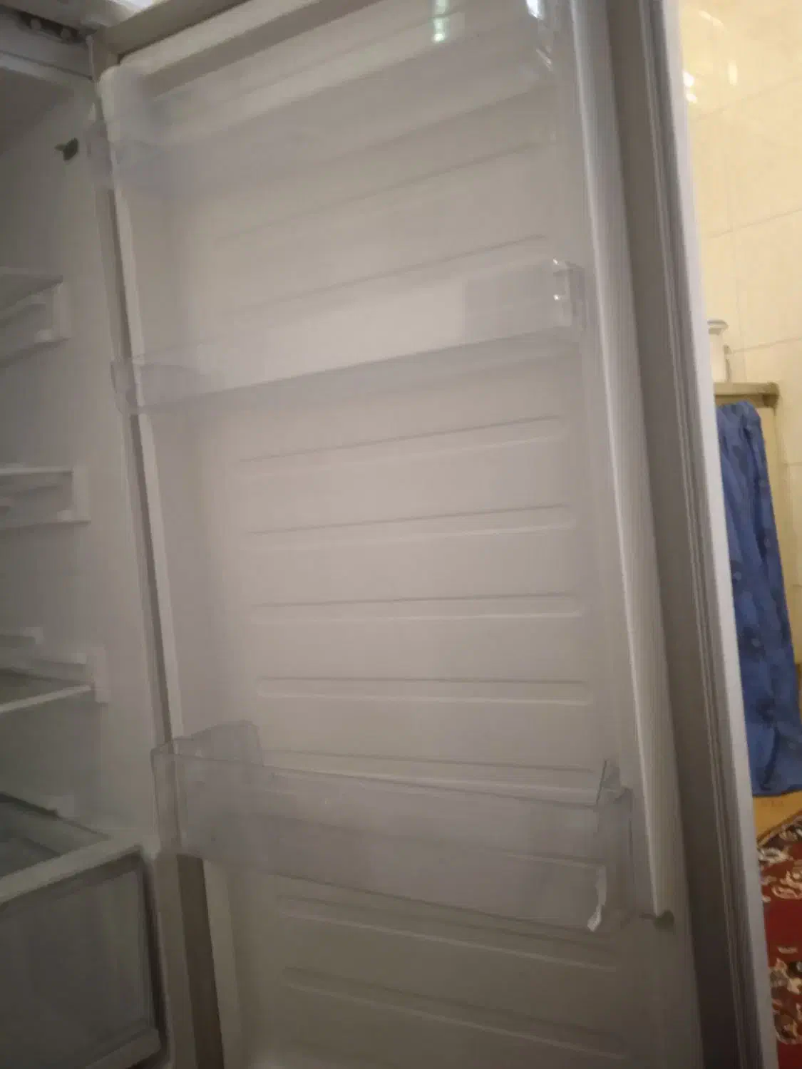 یخچال دودره|یخچال و فریزر|قم, انسجام|دیوار