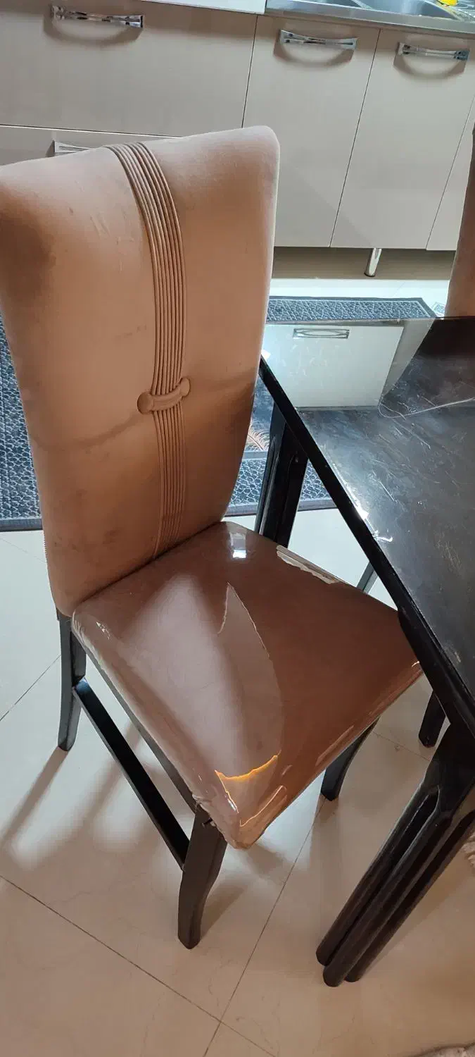 میز غذا خوری|میز و صندلی غذاخوری|اراک, |دیوار