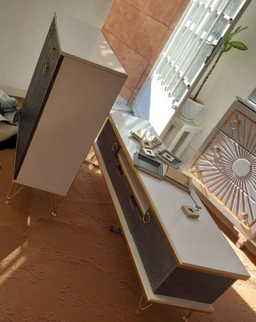 میز تلوزیون و جاکفشی|میز تلویزیون|مشهد, شهید شهریاری|دیوار