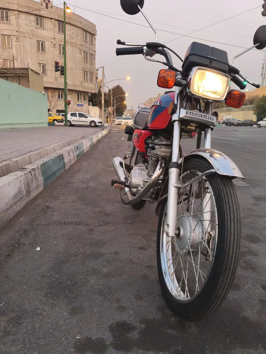 موتور سیکلت|موتورسیکلت|تهران, شهرک ولیعصر جنوبی|دیوار