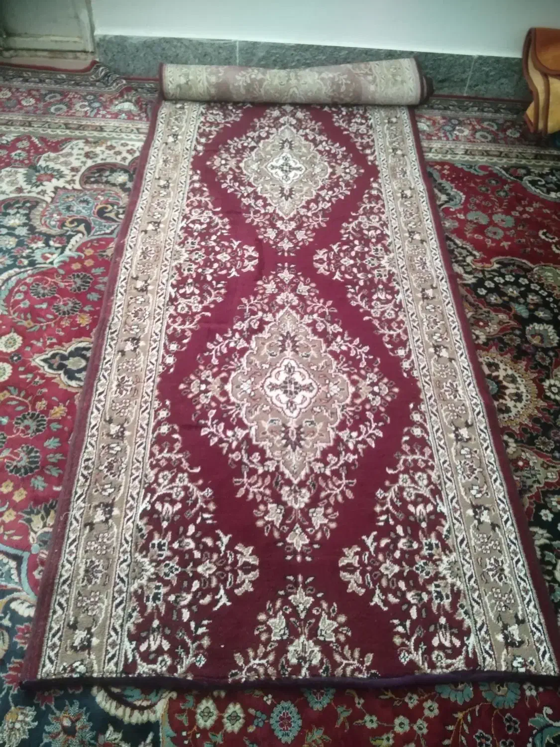 کناره فرش|فرش|سبزوار, قصبه غربی|دیوار