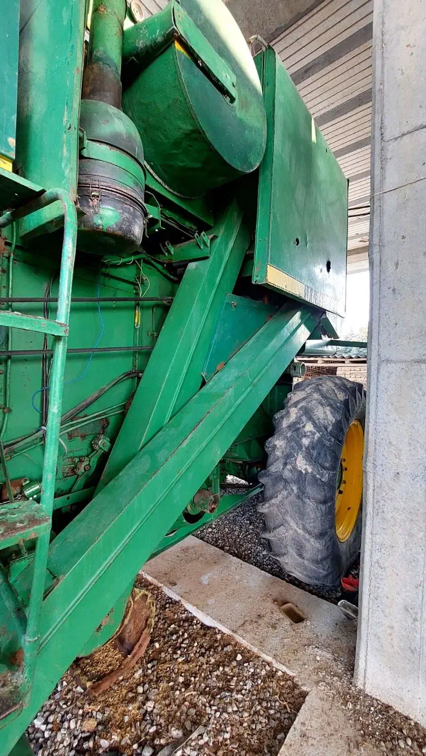 کمباین مدل ۶۴ موتور جاندیر بزرگ|خودرو سنگین|سیمین شهر, |دیوار