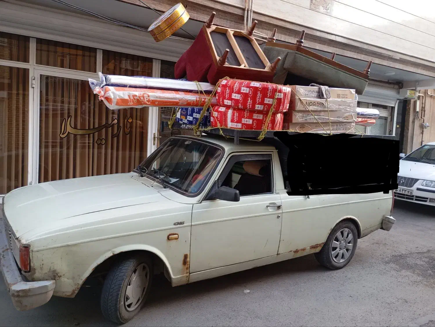 پیکان وانت بار تلفنی وحمل بار|خدمات حمل و نقل|مرند, |دیوار