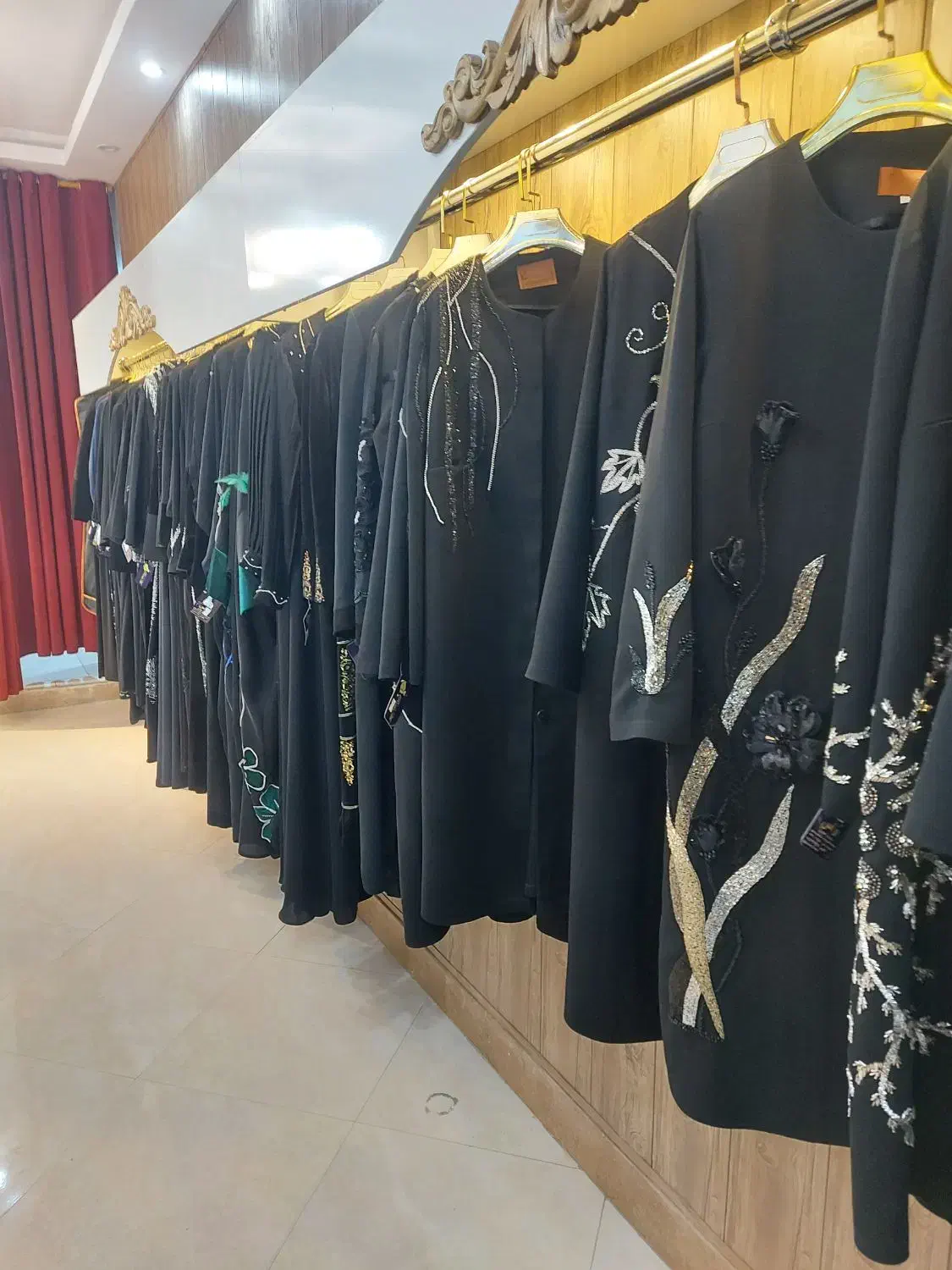 رگال  چوبی لباس مزون|فروشگاه و مغازه|مشهد, حجت|دیوار