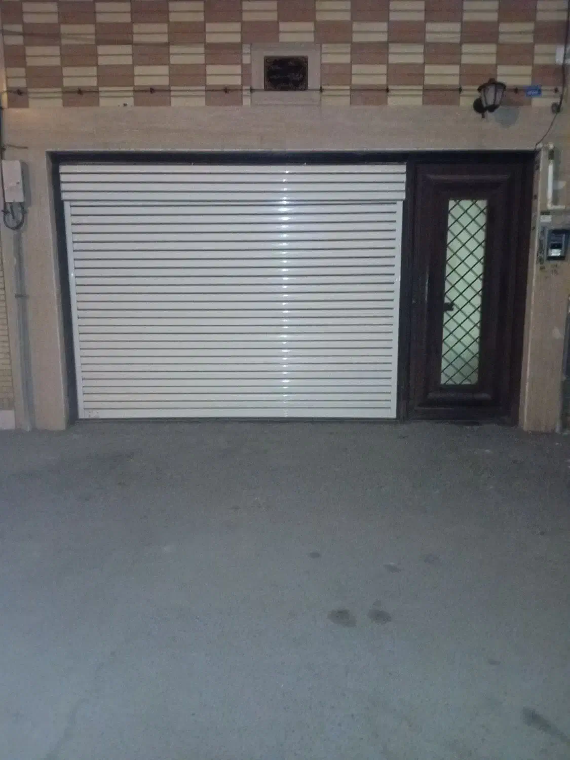 درب پارکینگ کرکره ای|مصالح و تجهیزات ساختمان|کاشان, باغ ماجد|دیوار