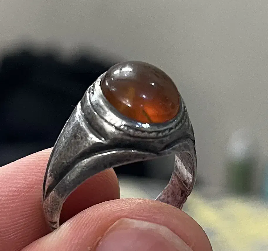 انگشتر نقره عقیق سرخ یمن کهنه با حرز داخل رکاب|جواهرات|تهران, خواجه نظام الملک|دیوار