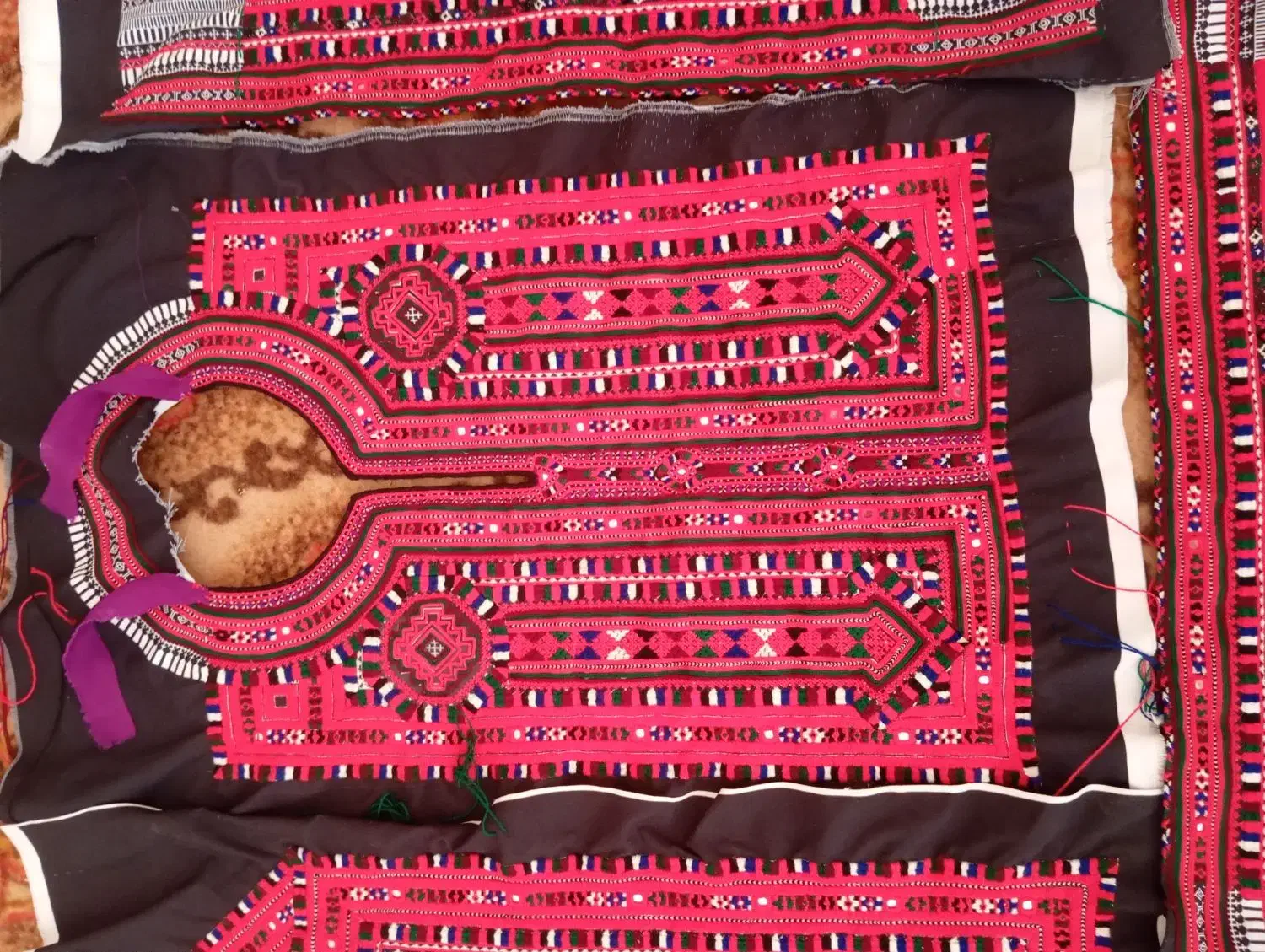 زیح آستین دمنی بزرگسال|لباس|ایرانشهر, |دیوار