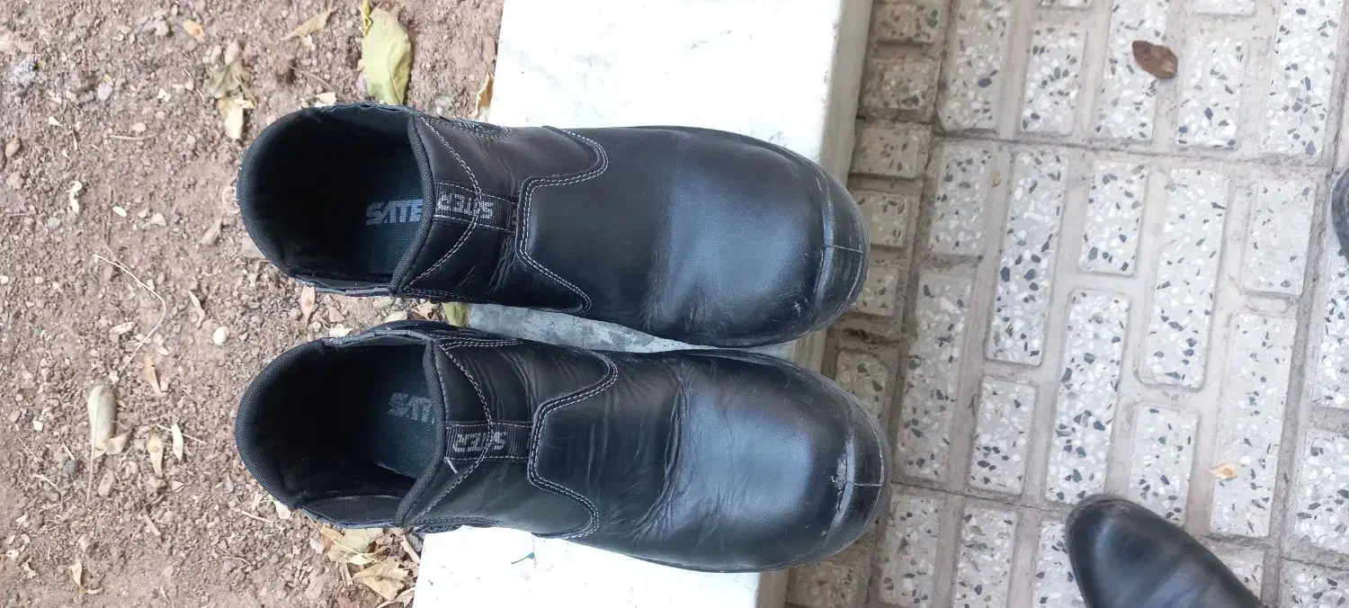 کفش ایمنی|کیف، کفش، کمربند|خرقان, |دیوار