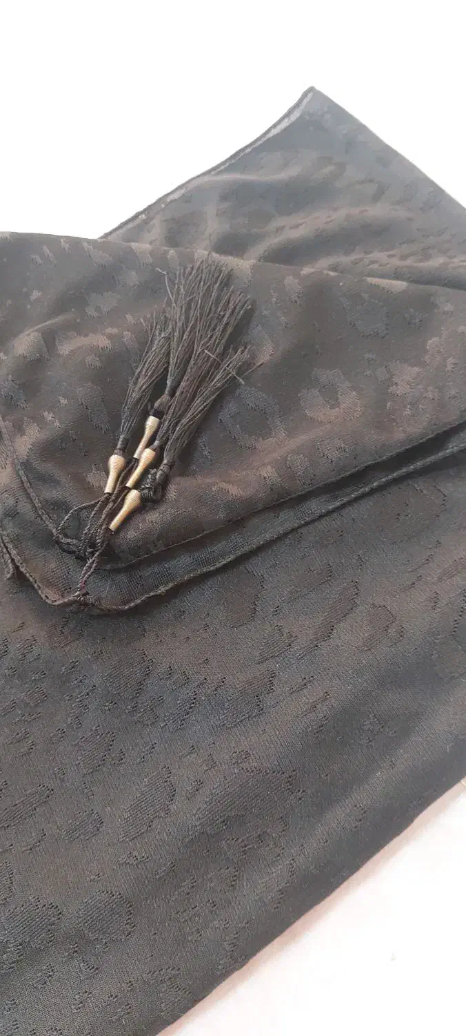 شال مشگی|لباس|تهران, آهنگ|دیوار