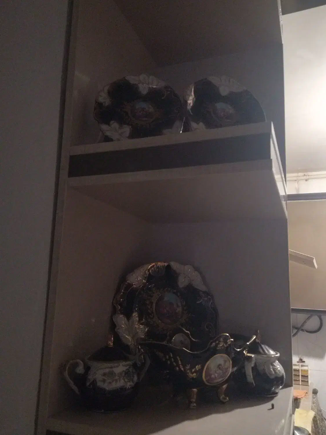 ظروف قدیمی|کلکسیون اشیاء عتیقه|نهاوند, |دیوار