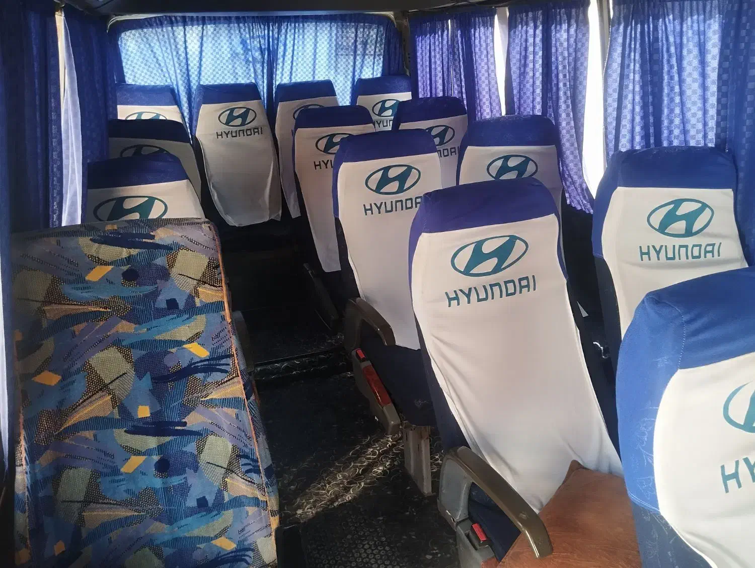 فروش صندلی مینی بوس هیوندا|قطعات یدکی و لوازم جانبی|شهر بابک, |دیوار