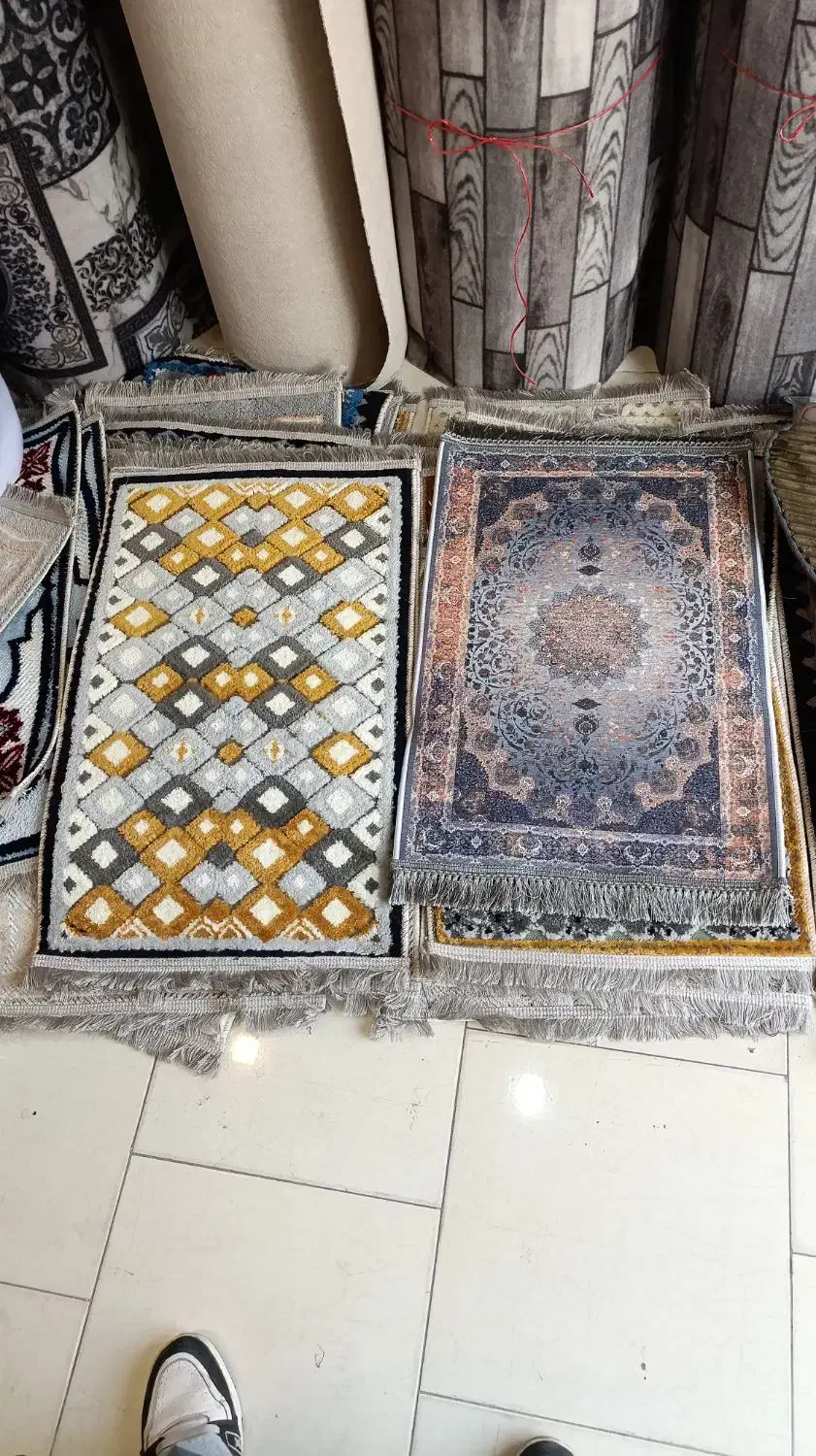 پادری|پادری|قم, ولیعصر|دیوار