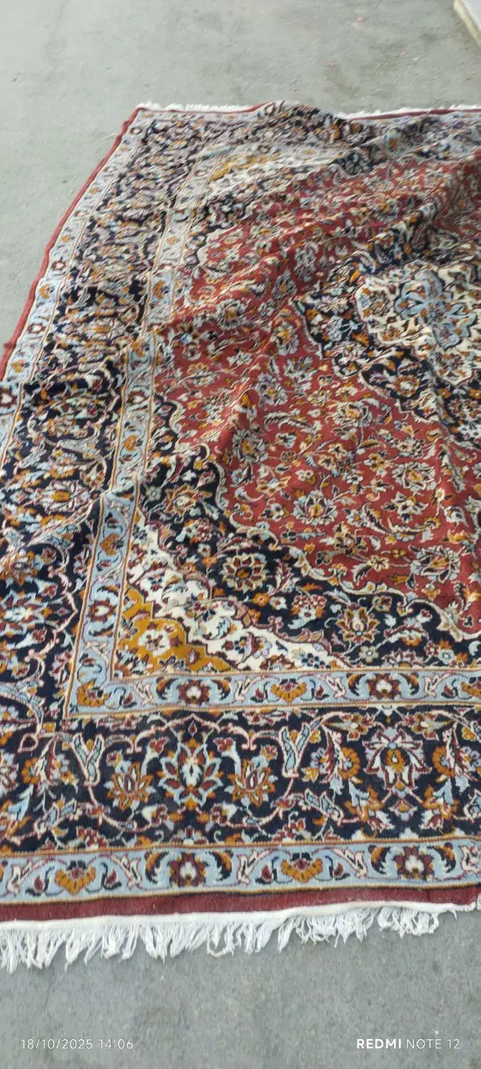 فروش تعدادی فرش قرمز 500شانه سالم|فرش|اراک, |دیوار