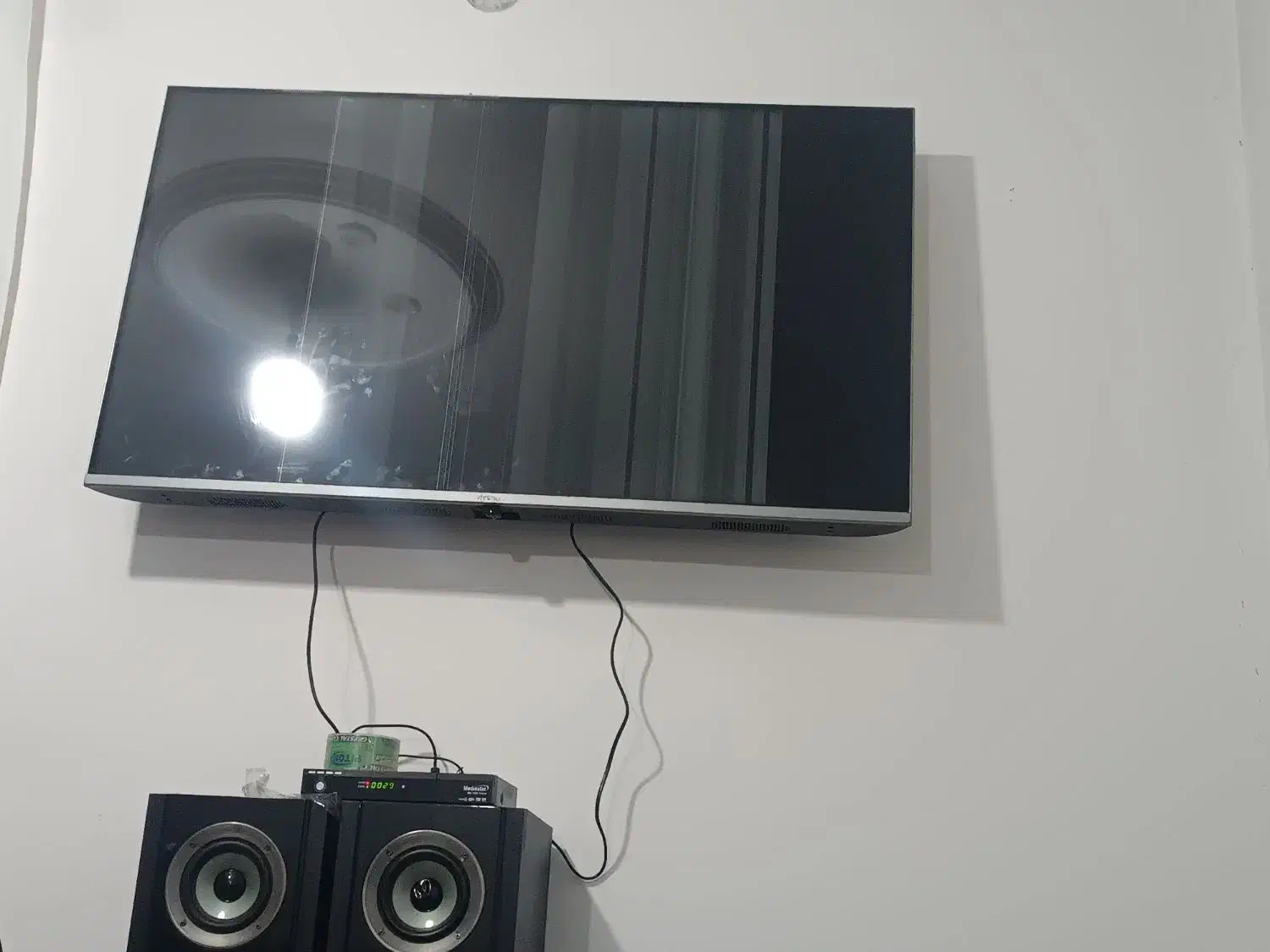 تلویزیون 55اینچ هیوندا صفحه شکسته|تلویزیون و پروژکتور|ورامین, ریحان آباد|دیوار