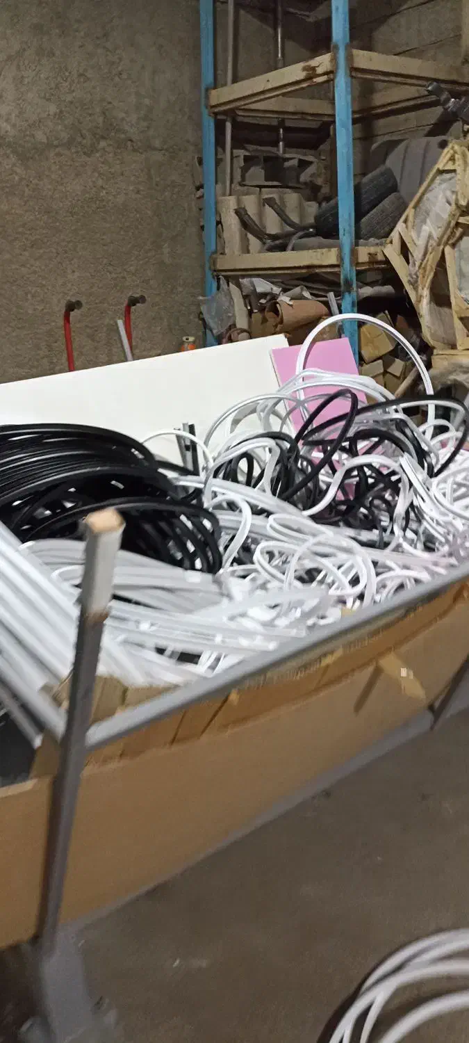 تولیدی لوستر|لوستر و چراغ آویز|لنگرود, |دیوار