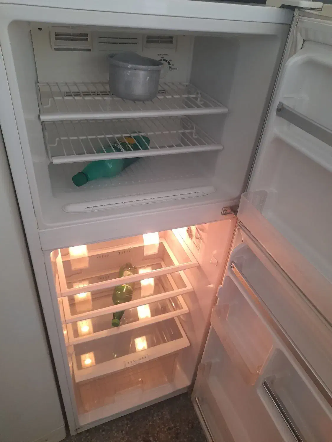 یخچال فریزر دو درب بدون برفک اسنوا|یخچال و فریزر|الیگودرز, |دیوار