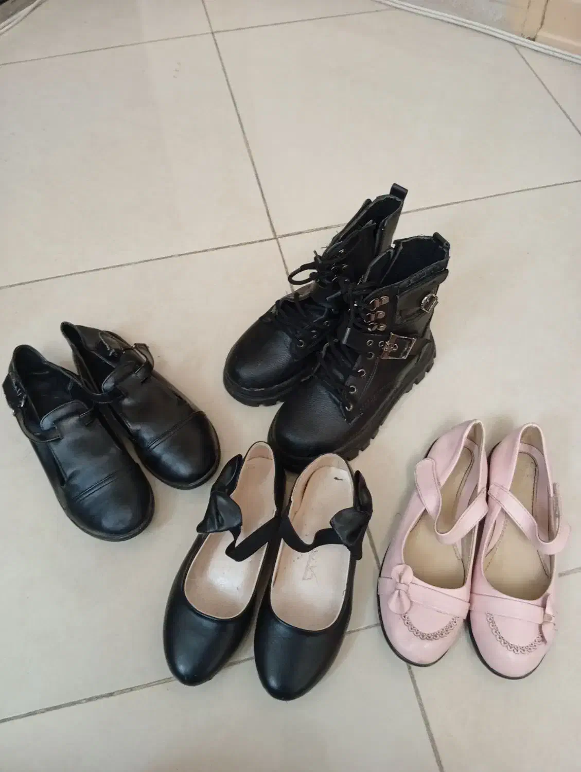 فروش چهار جفت کفش دخترانه در حد نو|کفش و لباس بچه|تهران, افسریه شمالی|دیوار