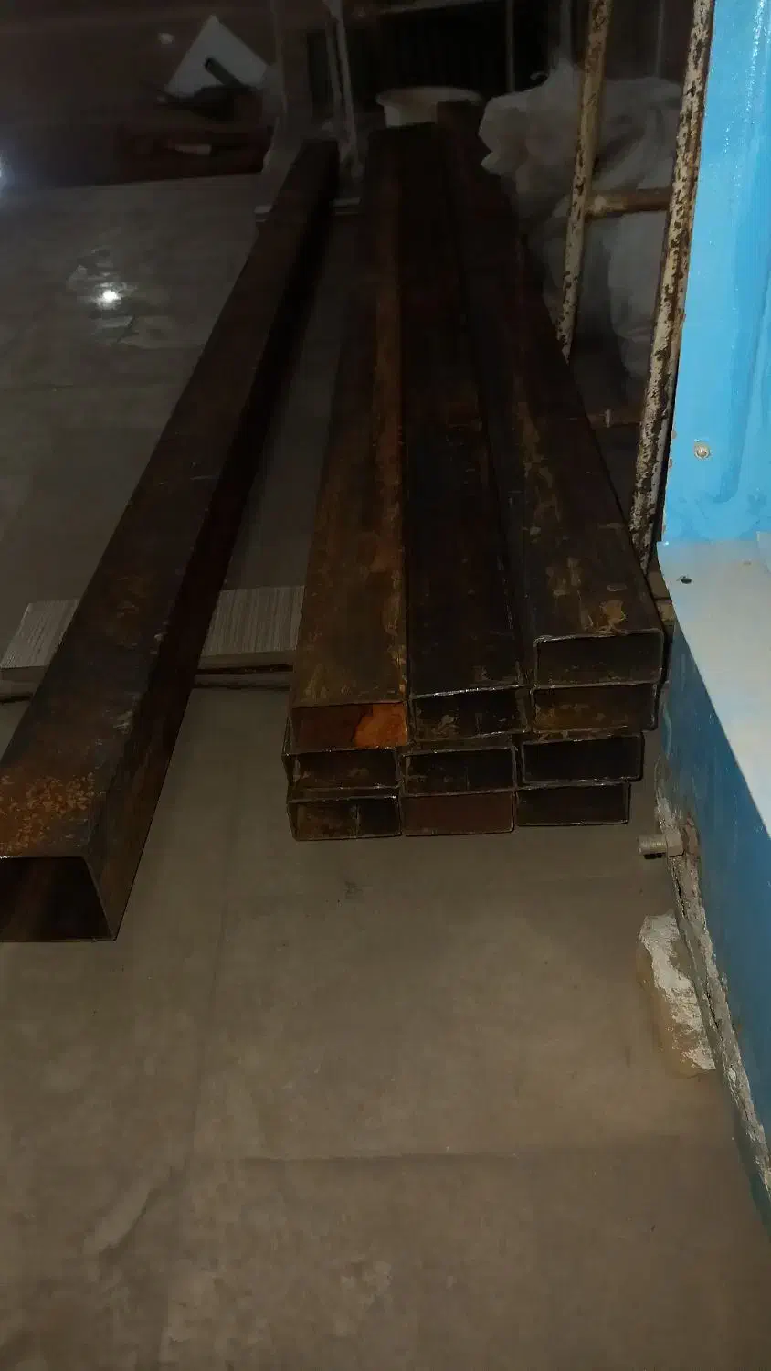 قوطی ۴۰ ×۸۰|مصالح و تجهیزات ساختمان|قم, باسکول|دیوار