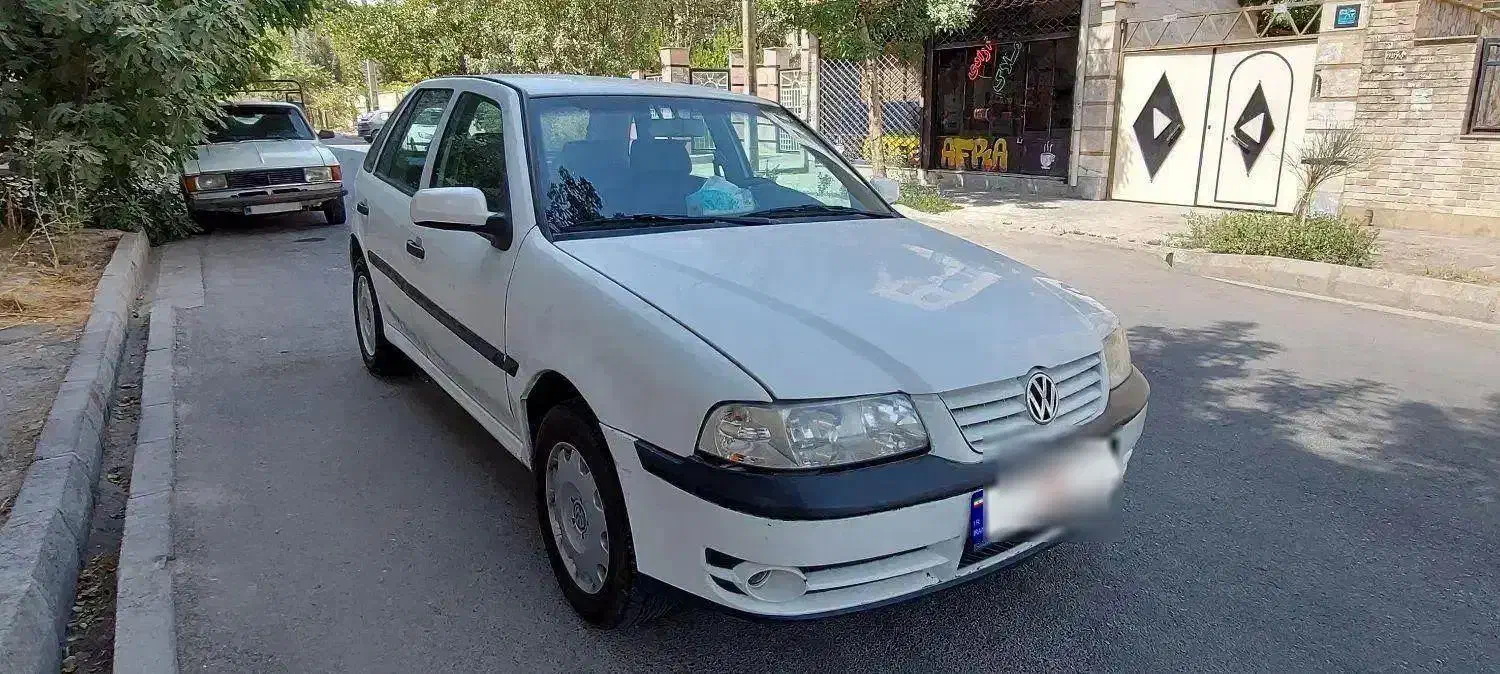 فولکس گل سفید مدل 1386 با کارکرد 186.200 کیلومتر|خودرو سواری و وانت|تهران, مروارید شهر|دیوار