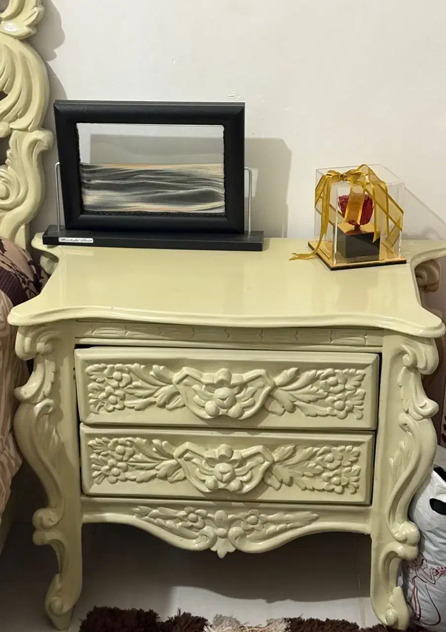 سرویس خواب دو نفره در حد نو|تخت و سرویس خواب|پرند, فاز ۶|دیوار