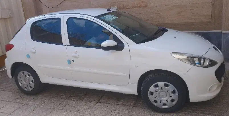 پژو۲۰۷ دستی ۱۴۰۴|خودرو سواری و وانت|بوئین و میاندشت, |دیوار