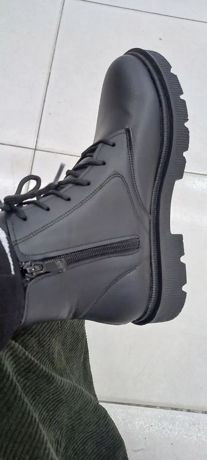 بوت|کیف، کفش، کمربند|بوشهر, |دیوار